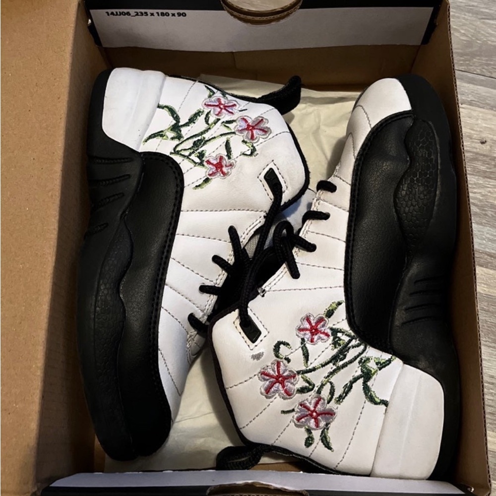 Jordan 12